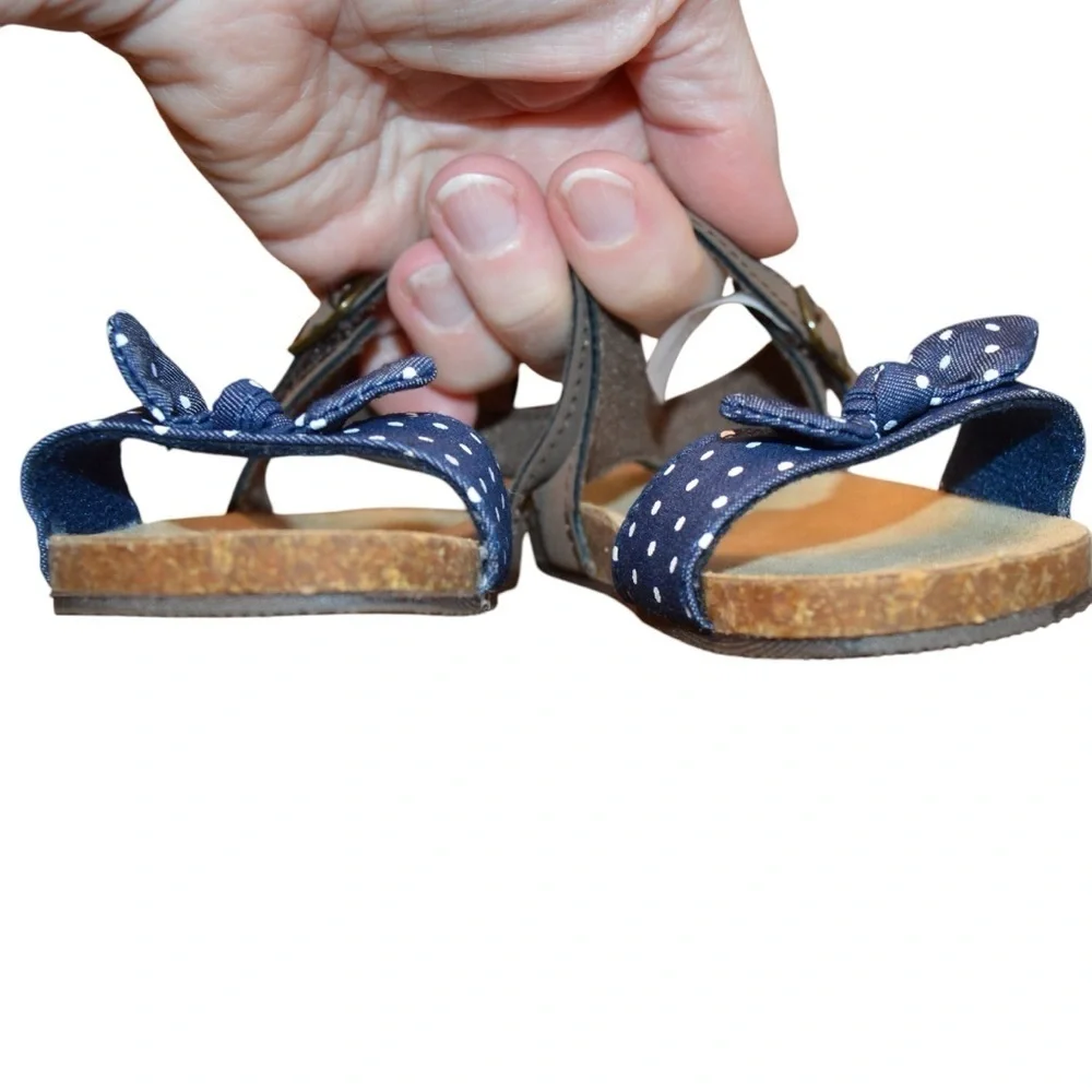 Carters velcro closure